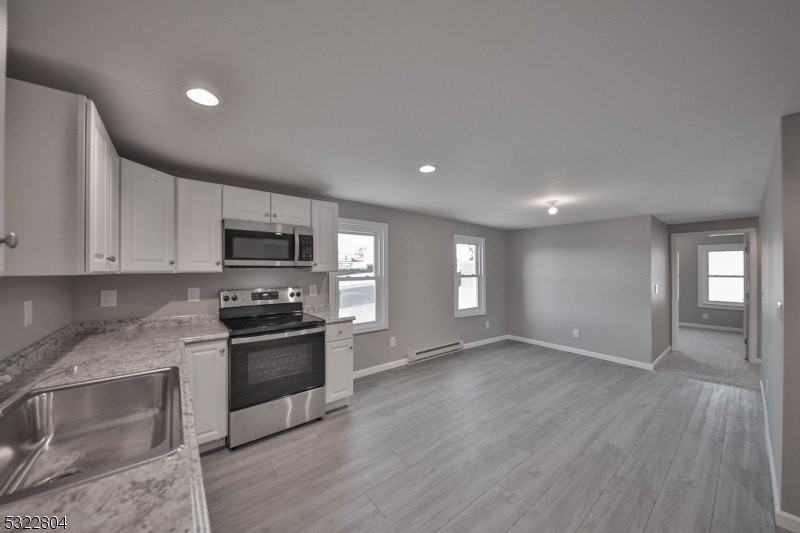 427 E Central Ave - Photo 6 of 17
