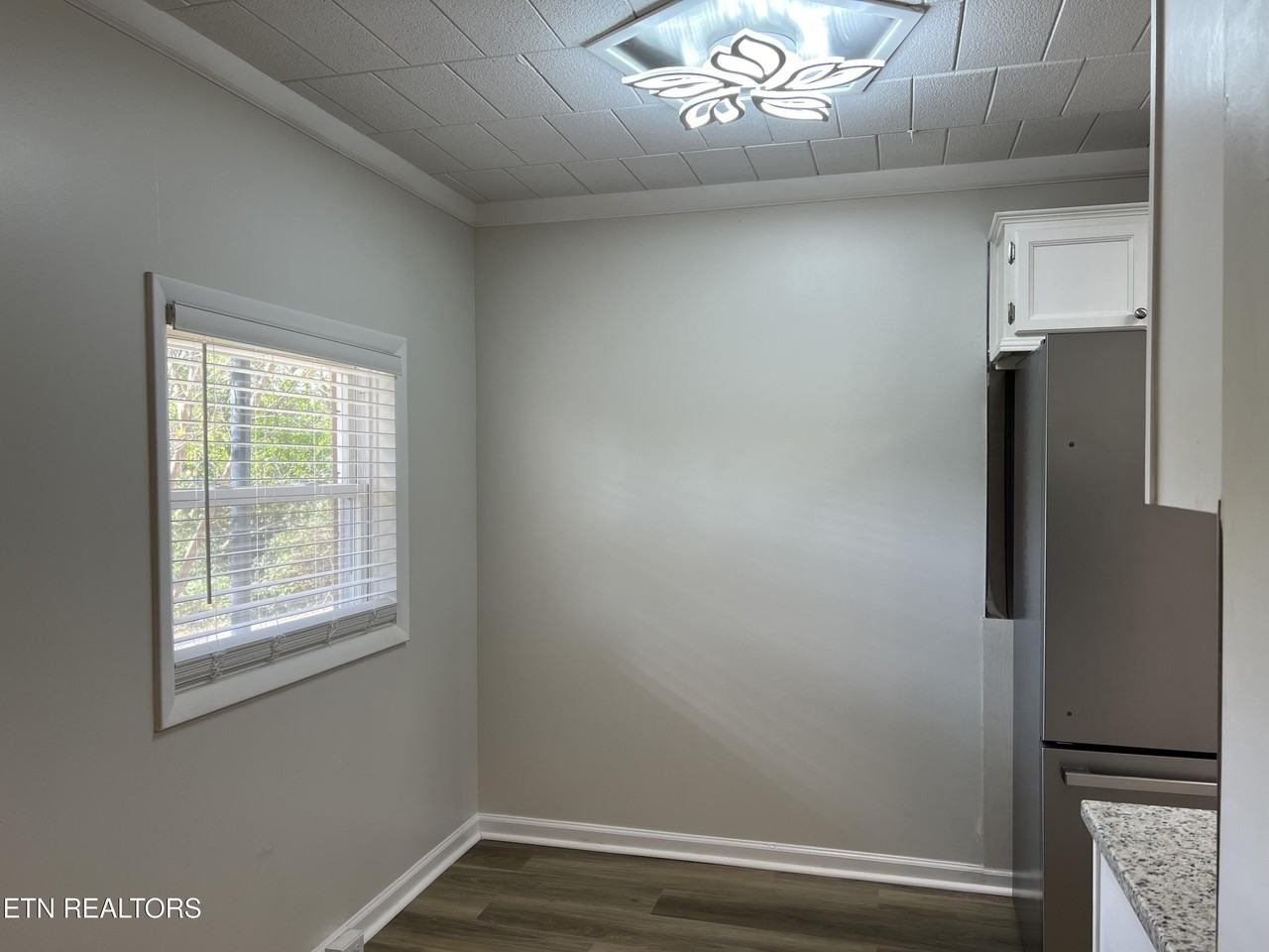 614 Agnes Rd Apt 3 #3 - Photo 6 of 22