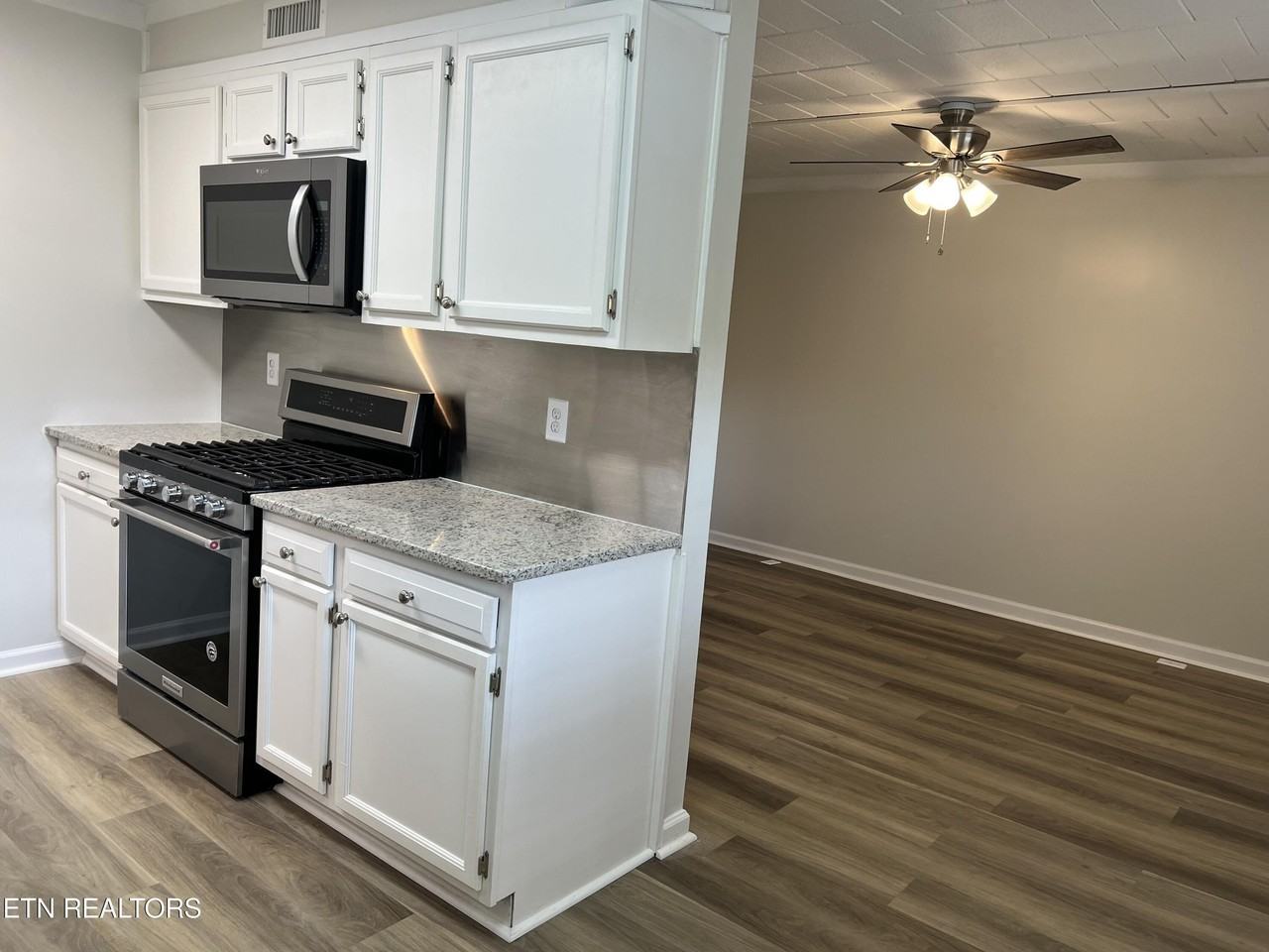 614 Agnes Rd Apt 3 #3 - Photo 7 of 22