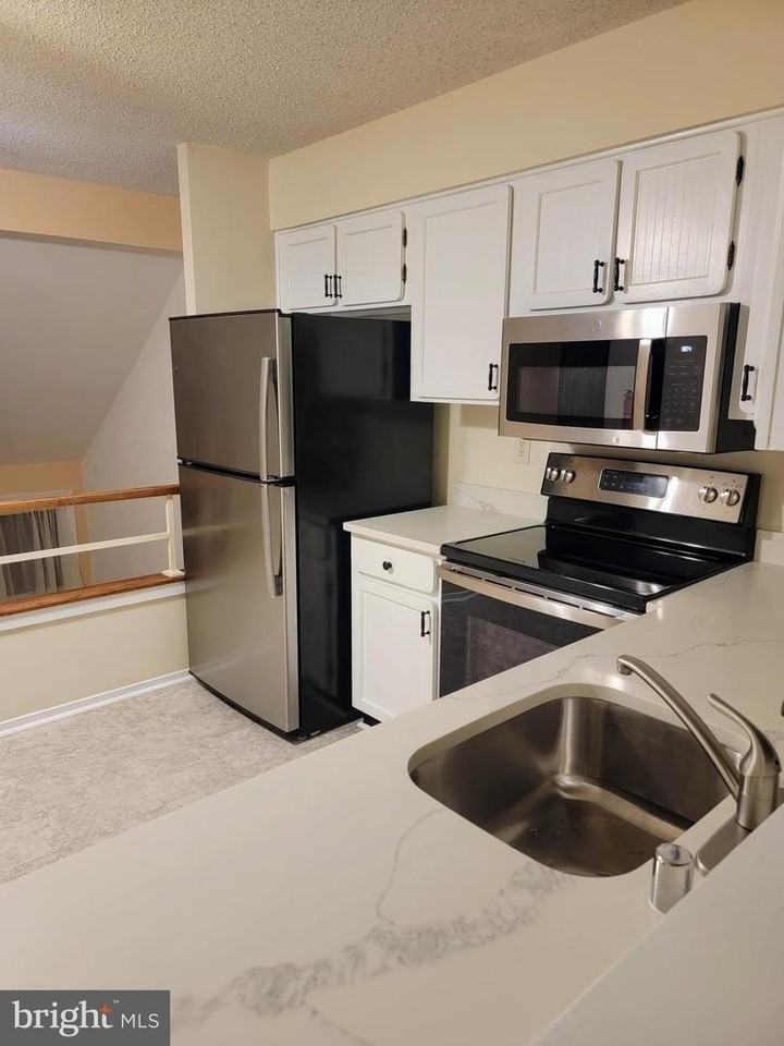 20573 Summersong Ln - Photo 5 of 23