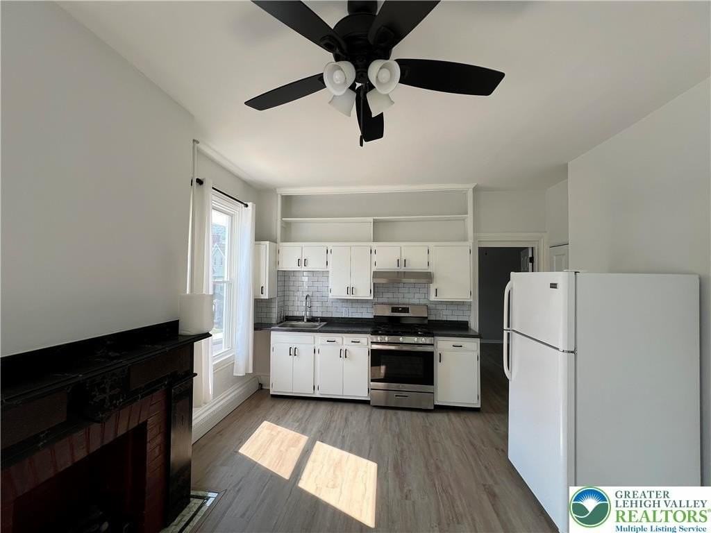 101 Center St Apt 1a #1A - Photo 4 of 18