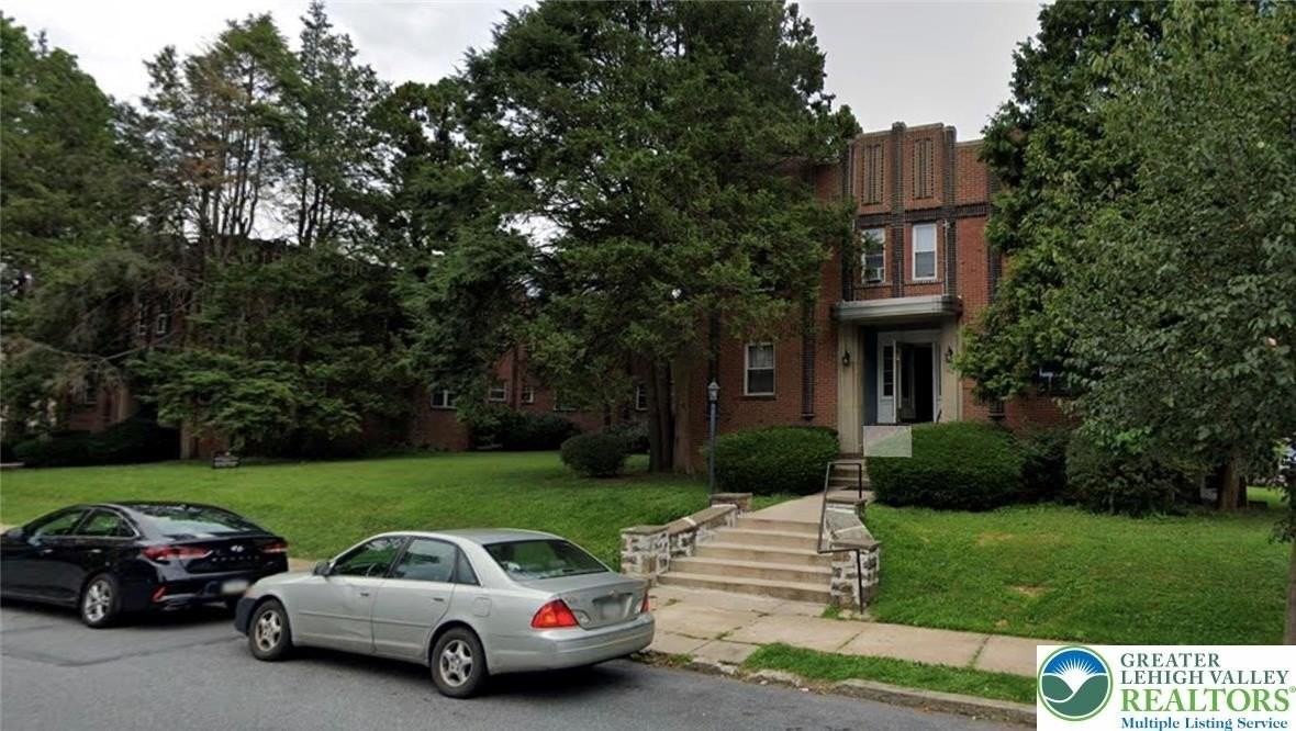 704 6th Ave Apt 8 #8