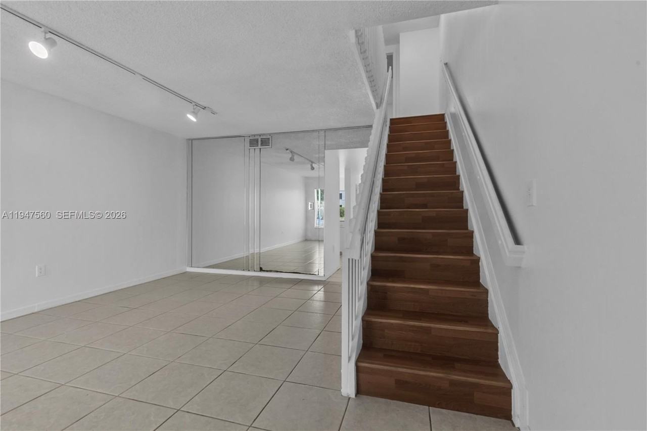 9193 Fontainebleau Blvd #209 - Photo 7 of 37