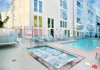 4133 Redwood Ave #1023 - Photo 2 of 8