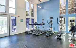 4133 Redwood Ave #1023 - Photo 4 of 8