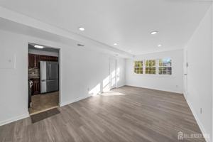 featured image of 125 College Dr