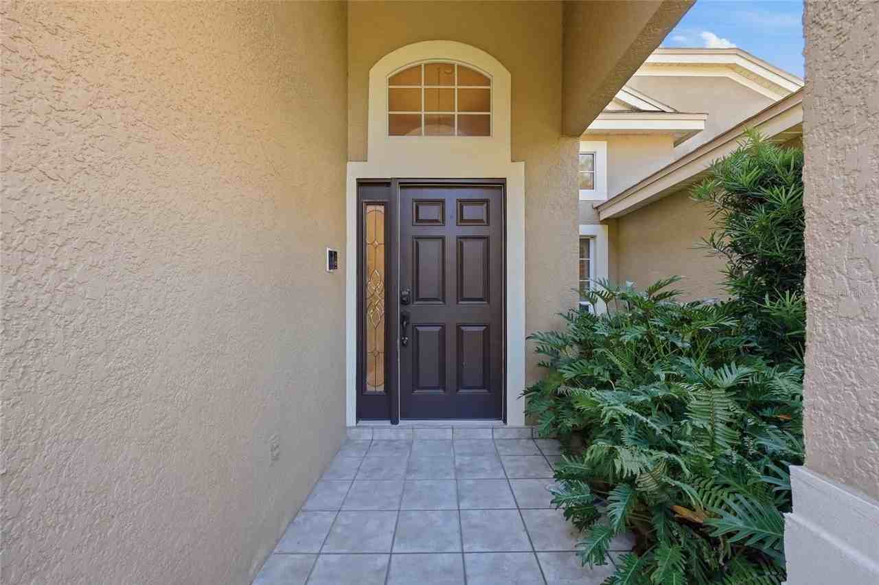 6645 Franconia Dr - Photo 4 of 40