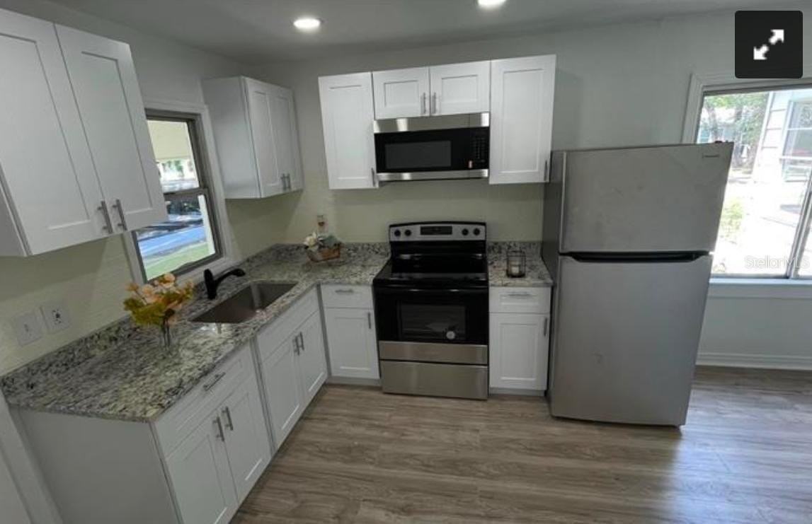 807 E Orchid Ave - Photo 2 of 12