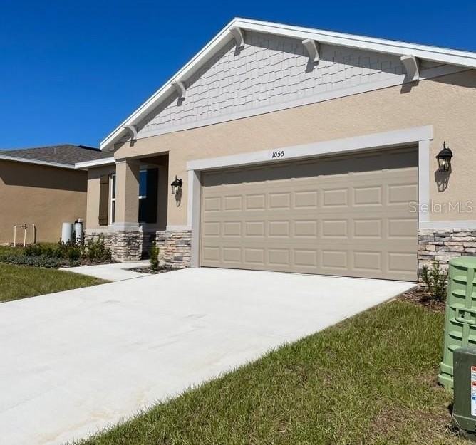 1055 Patriot Loop - Photo 2 of 13