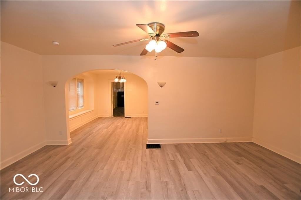 1417 E Bradbury Ave - Photo 3 of 27