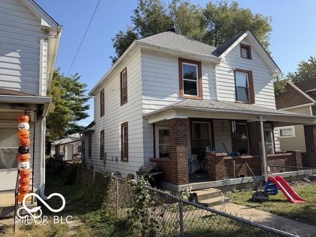 1445 Lee St - Photo 2 of 4