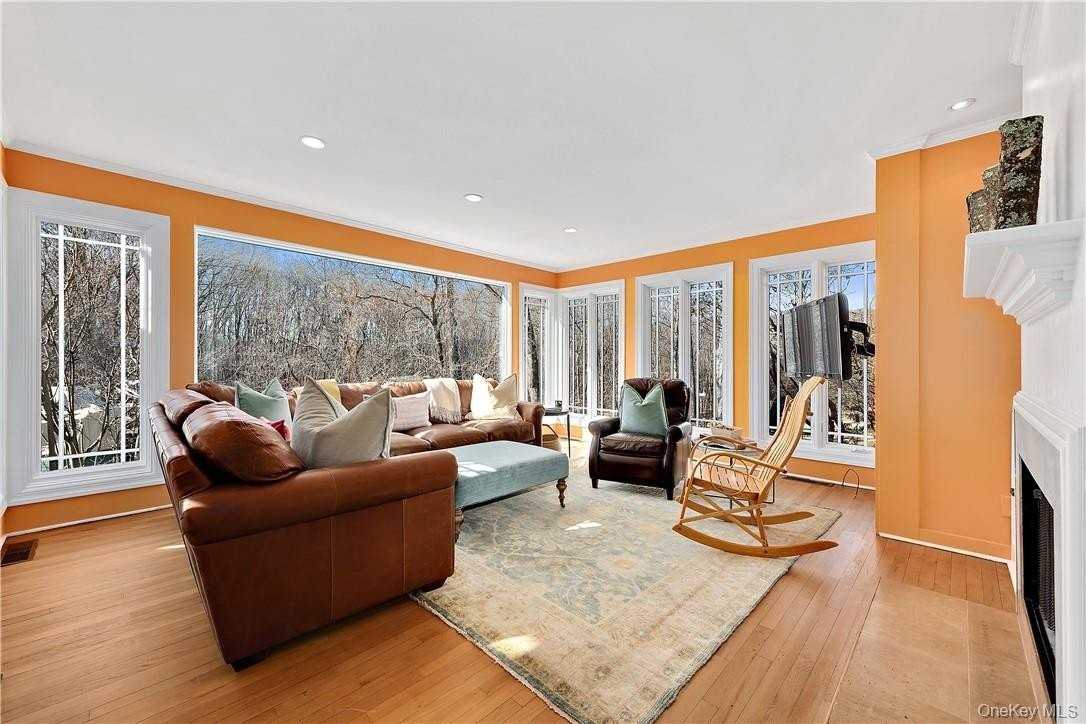 106 Old Stone Hill Rd - Photo 5 of 25