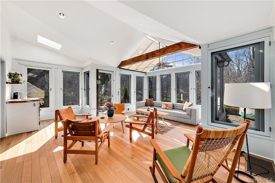 106 Old Stone Hill Rd - Photo 7 of 25