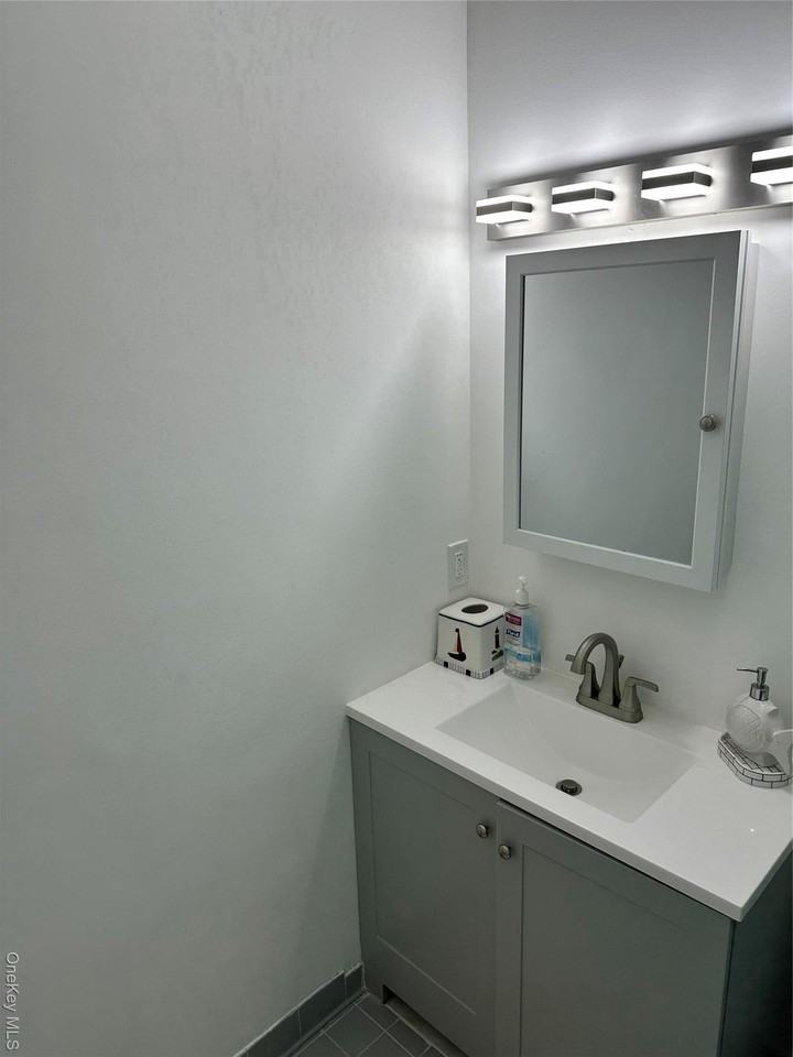 14 Nagle Ln - Photo 6 of 17