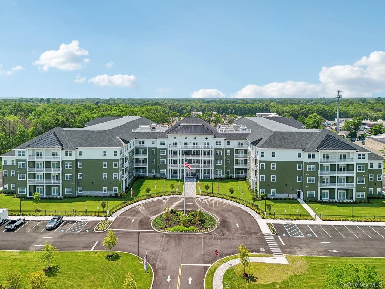 4180 Sunrise Hwy - Photo 2 of 20