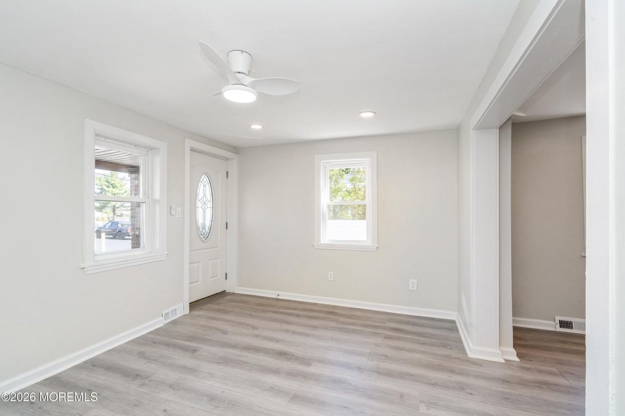 21 Mathiasen Pl Unit A #A - Photo 3 of 12