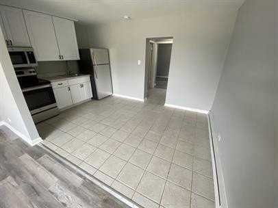 29837 S Route 50 Apt 8 #8 - Photo 4 of 16