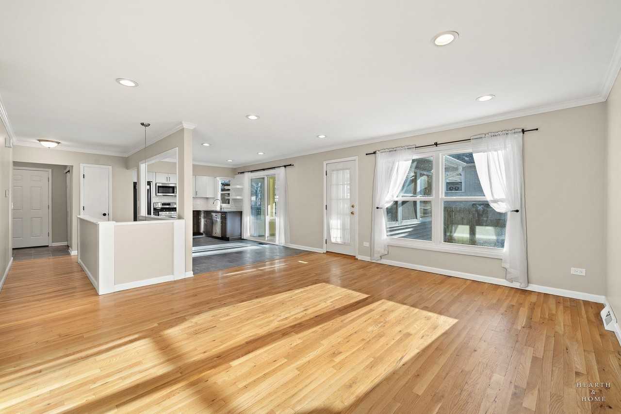 659 Alida Dr - Photo 5 of 33