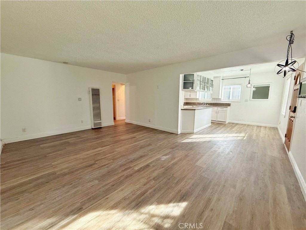 4836 Ruth Ave - Photo 6 of 16