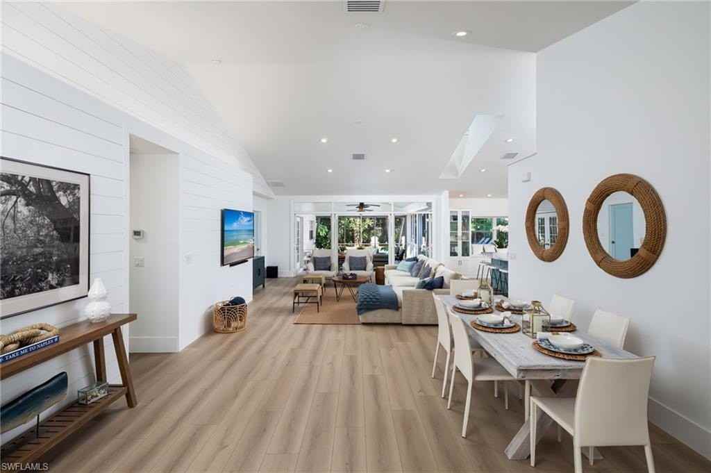 339 4th Ave N - Photo 6 of 43