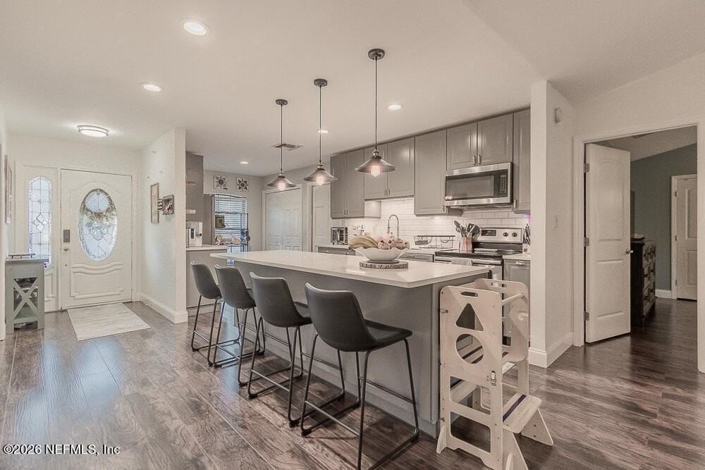 12041 Wren Hollow Ct - Photo 2 of 50