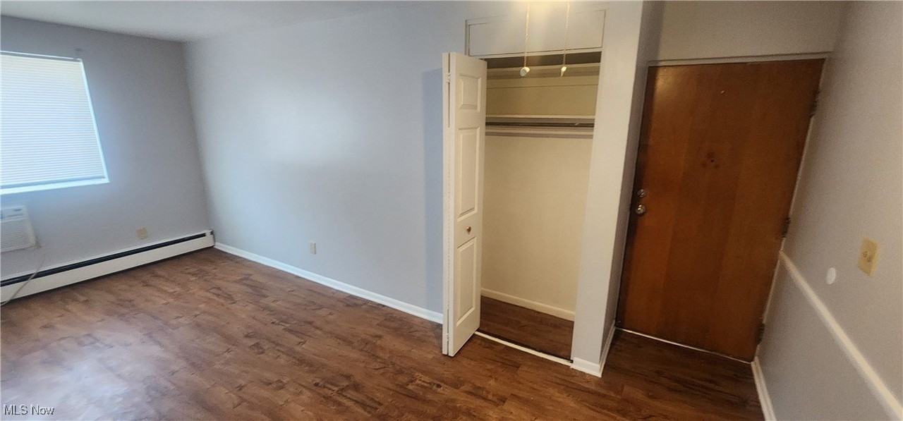 12810 Detroit Ave Apt 10 #10 - Photo 6 of 8