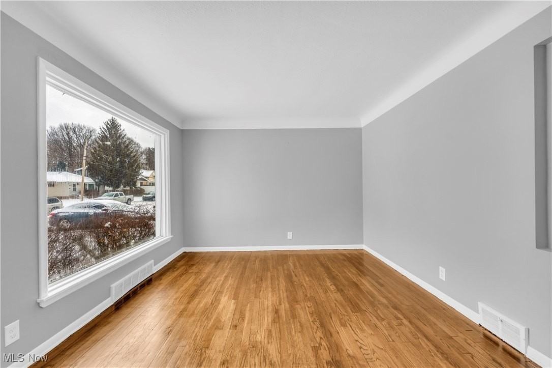 4852 E 94th St - Photo 7 of 21