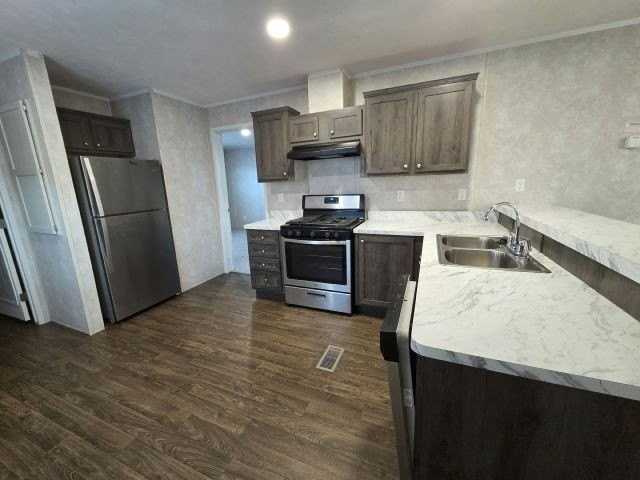 227 Cardinal Ln #227 - Photo 3 of 4