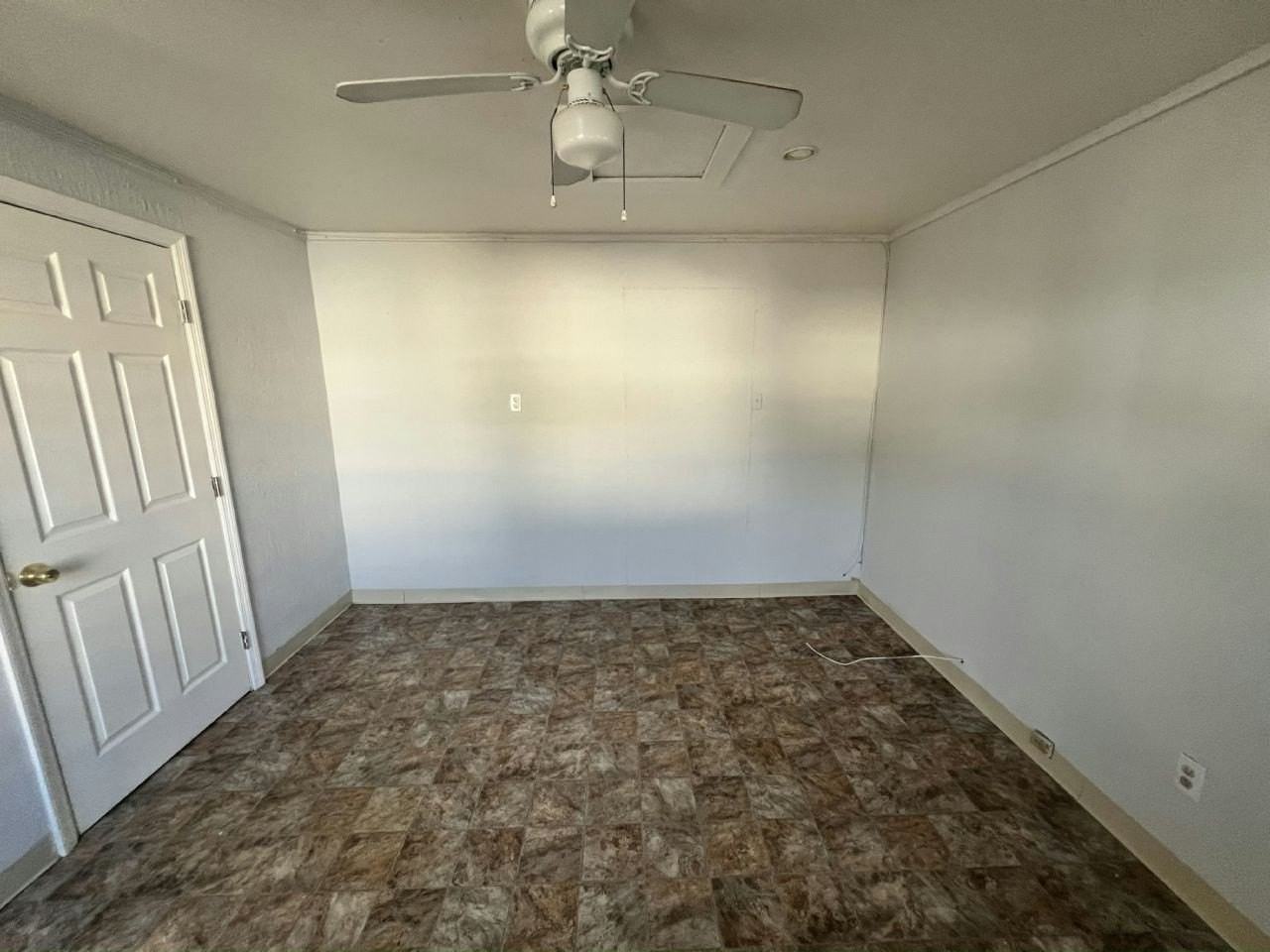 138 Southland Ct #138 - Photo 2 of 10