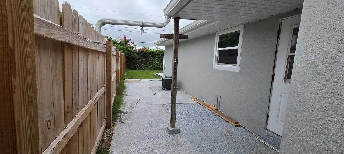 5639 4th Ave - Photo 6 of 25