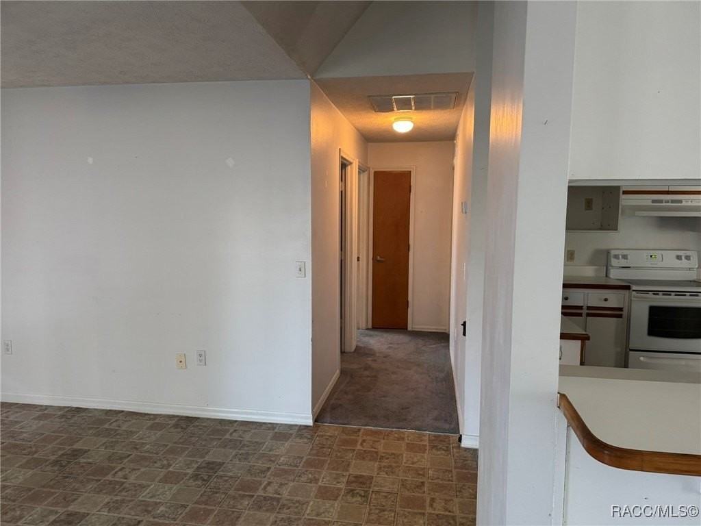 1050 S Crystal Glen Dr - Photo 6 of 17