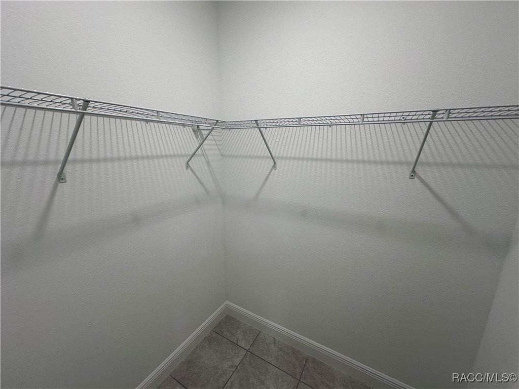 7145 N Heritage Dr - Photo 5 of 13