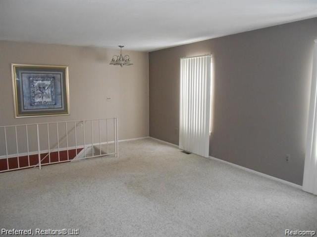 22812 Talford St - Photo 2 of 7