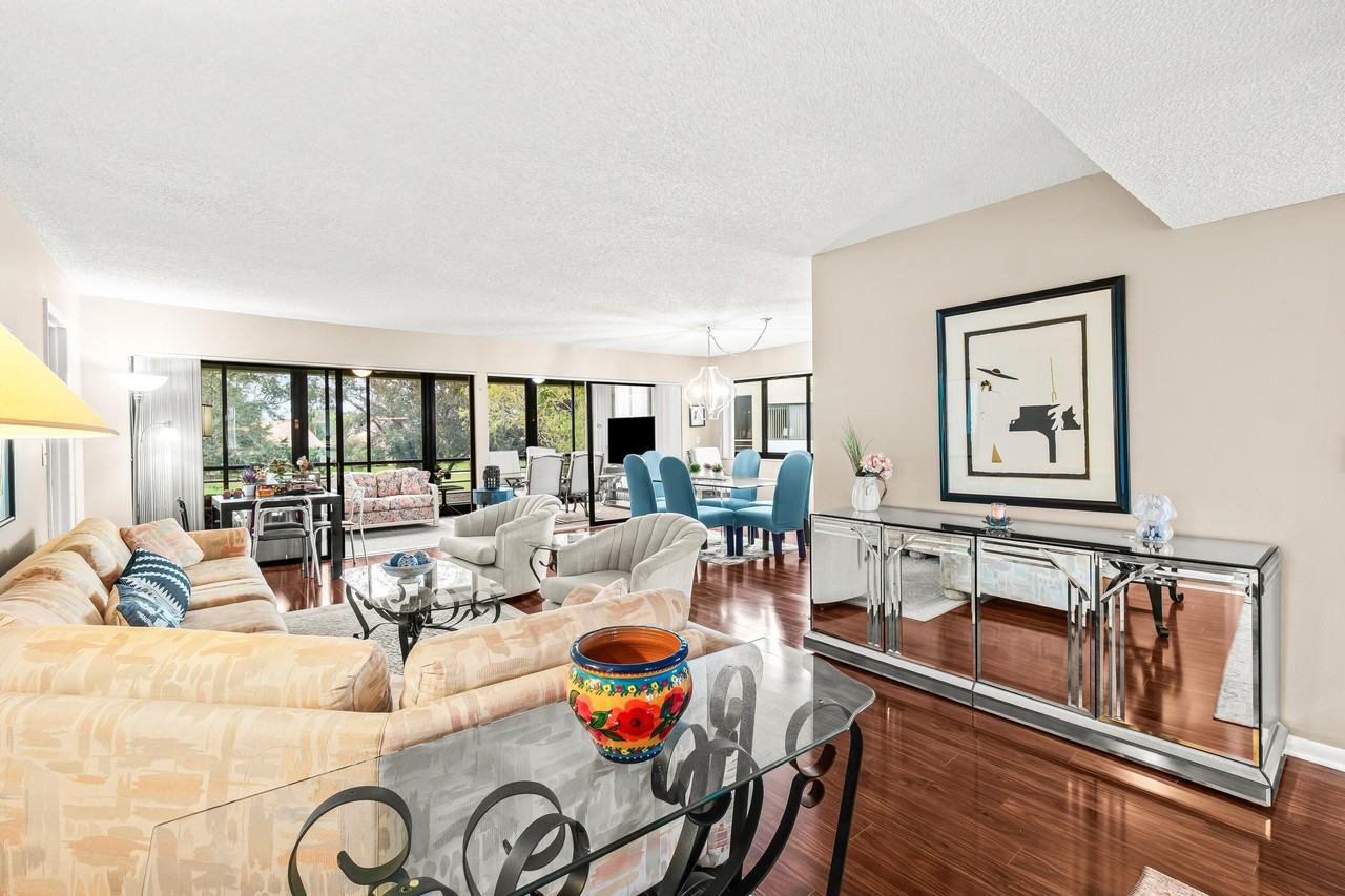 5687 Fairway Park Dr #204 - Photo 4 of 34