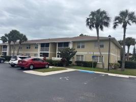 featured image of 1537 Se Royal Green Cir #202