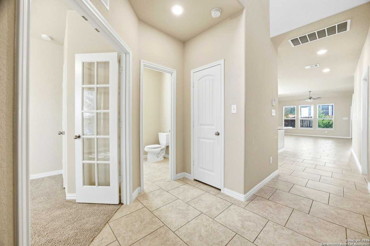 12439 Law Crk - Photo 2 of 20