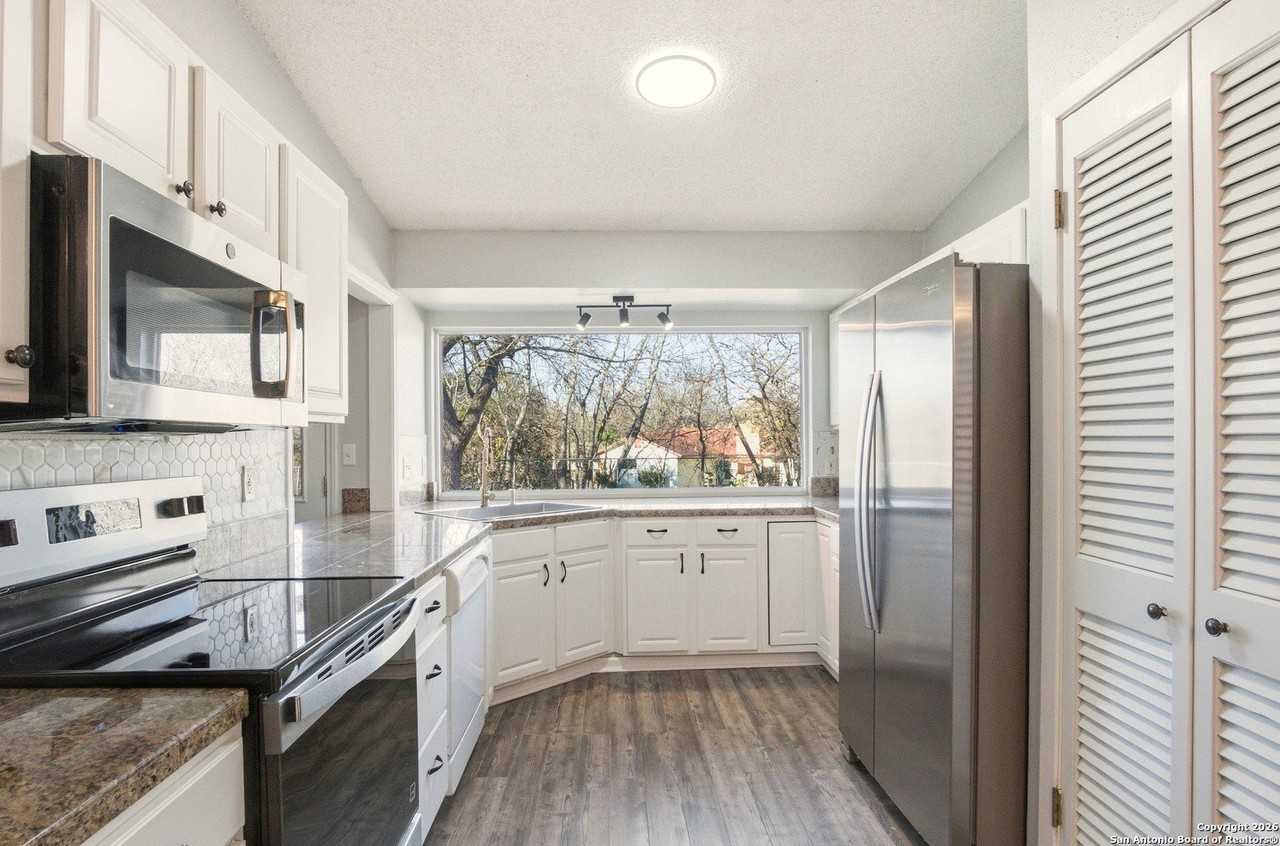 12815 El Sendero St - Photo 2 of 15