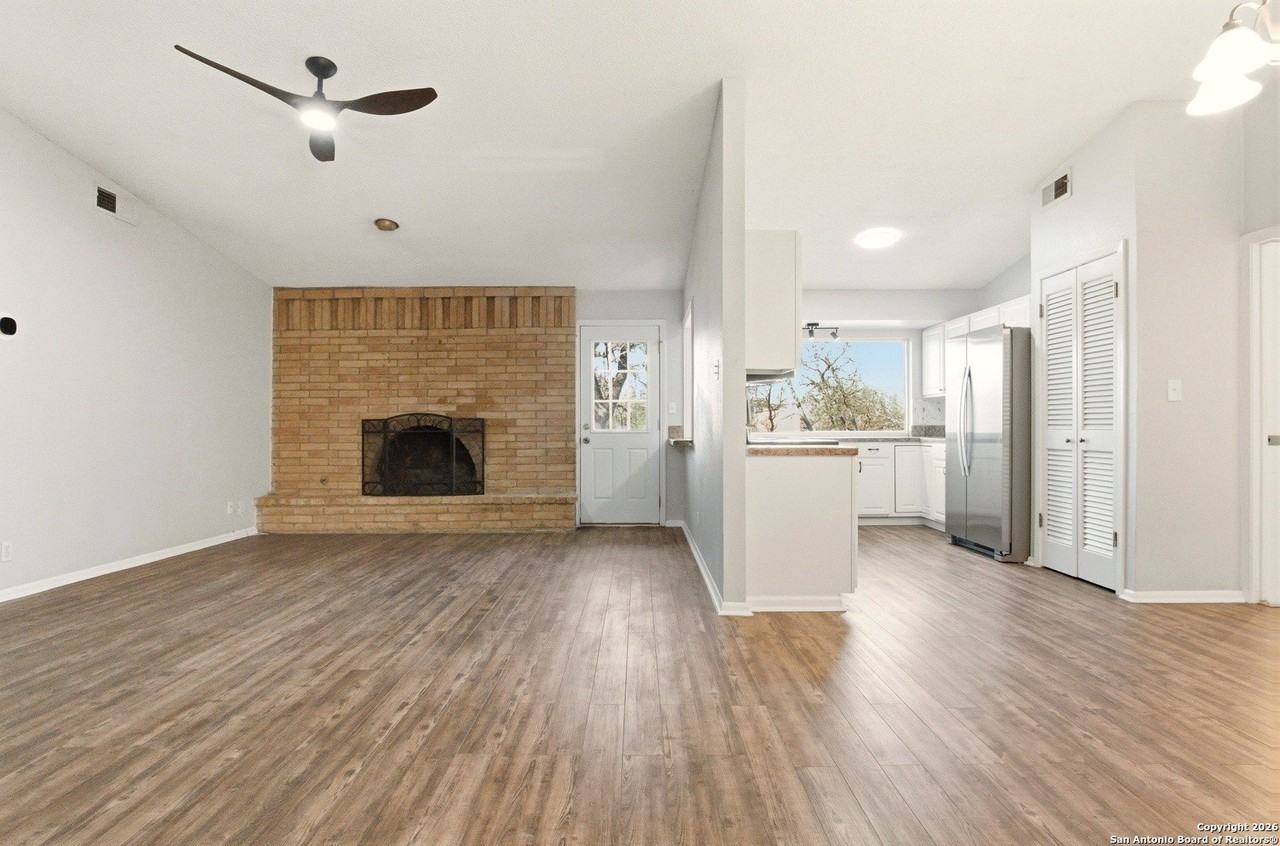 12815 El Sendero St - Photo 4 of 15