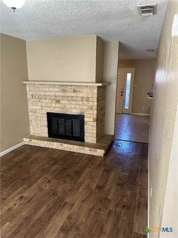 207 Palmwood Dr Apt 2 #2 - Photo 2 of 25
