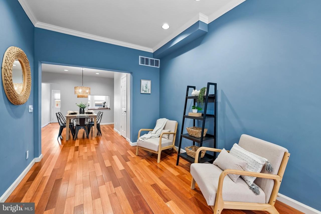 1247 Hull St - Photo 7 of 25