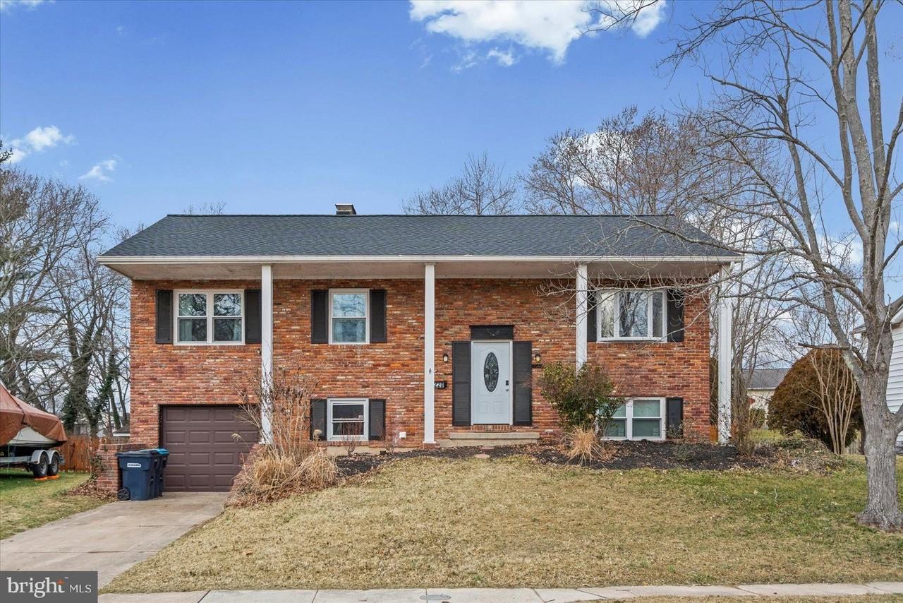 220 Garnett Rd - Photo 3 of 36