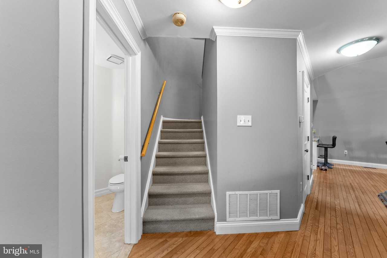 42 Woodmont Dr - Photo 5 of 30