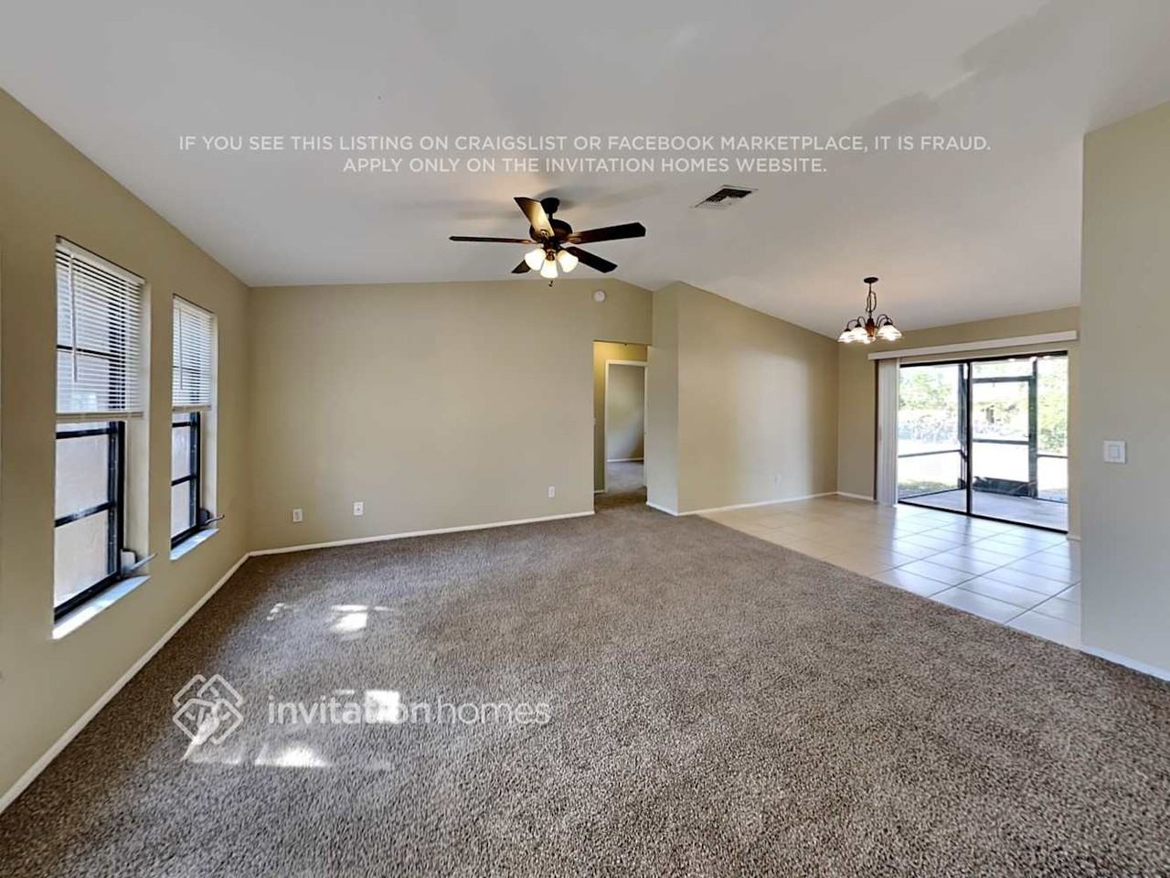 1435 Se 12th St - Photo 4 of 18