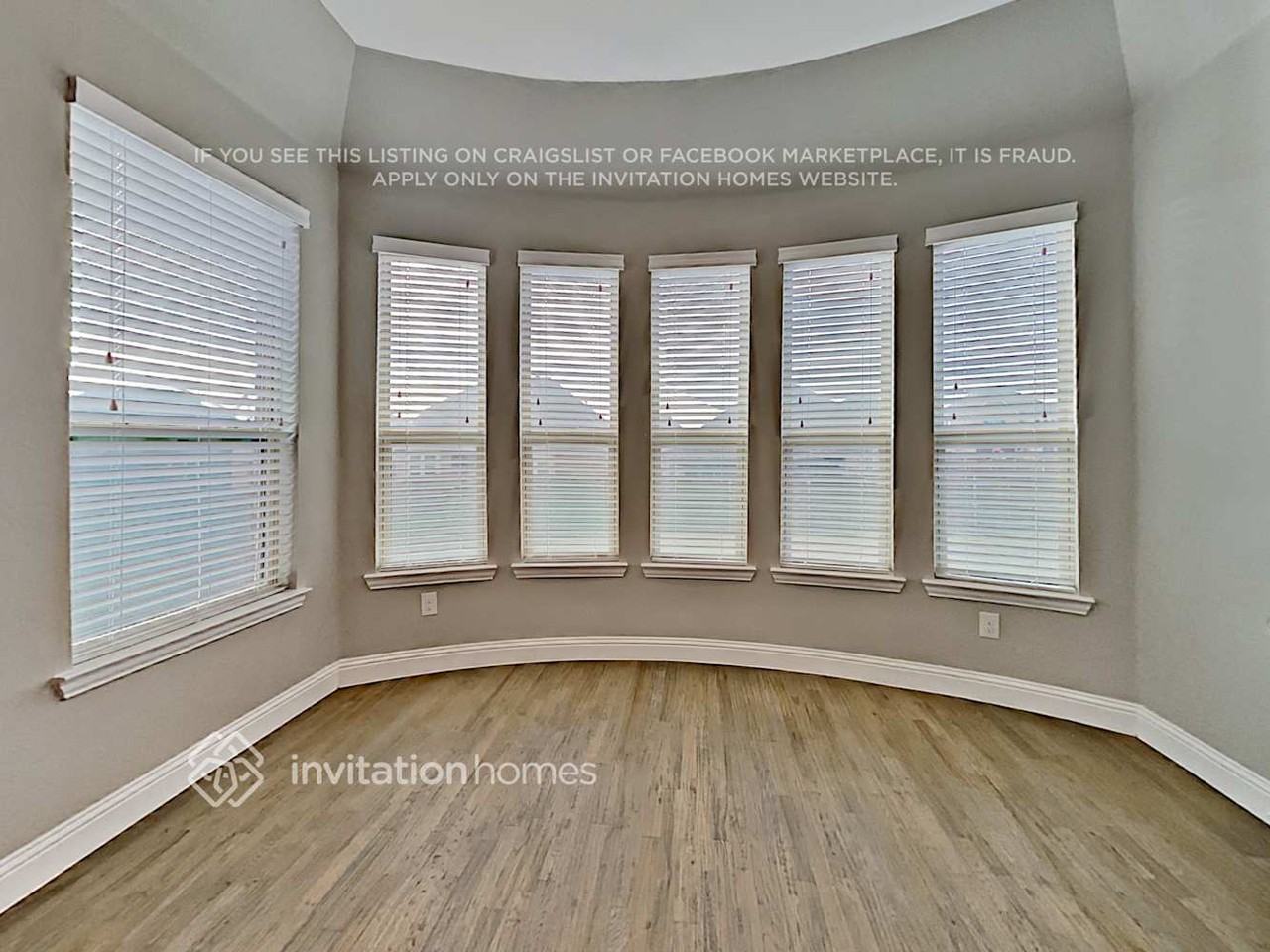 15041 Belclaire Ave - Photo 7 of 22