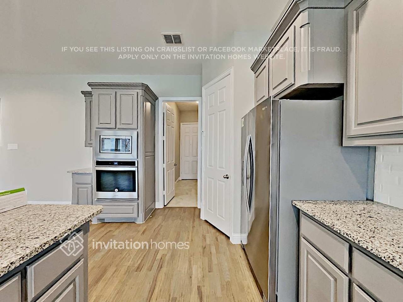 15041 Belclaire Ave - Photo 6 of 22