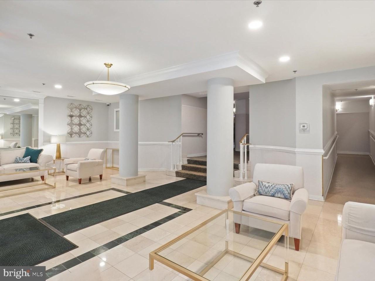 1045 N Utah St Unit 2-207 #2-207 - Photo 7 of 44