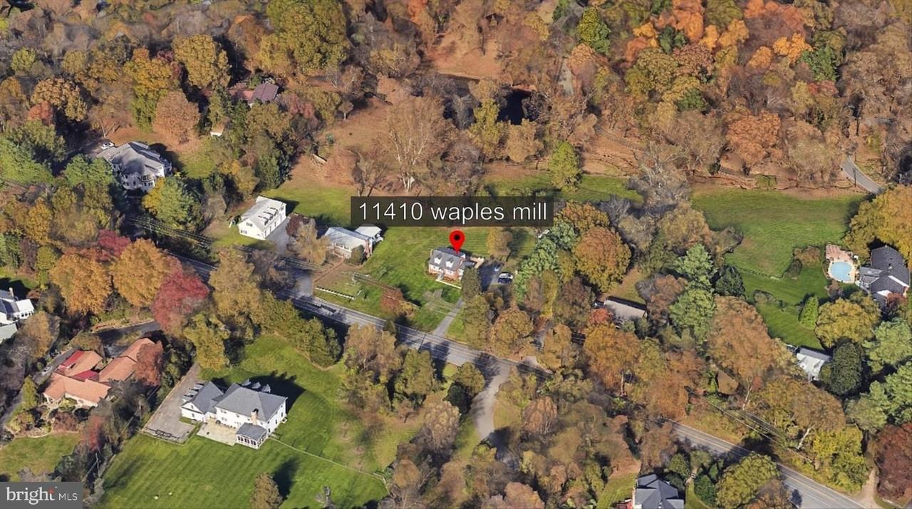 11410 Waples Mill Rd - Photo 2 of 44