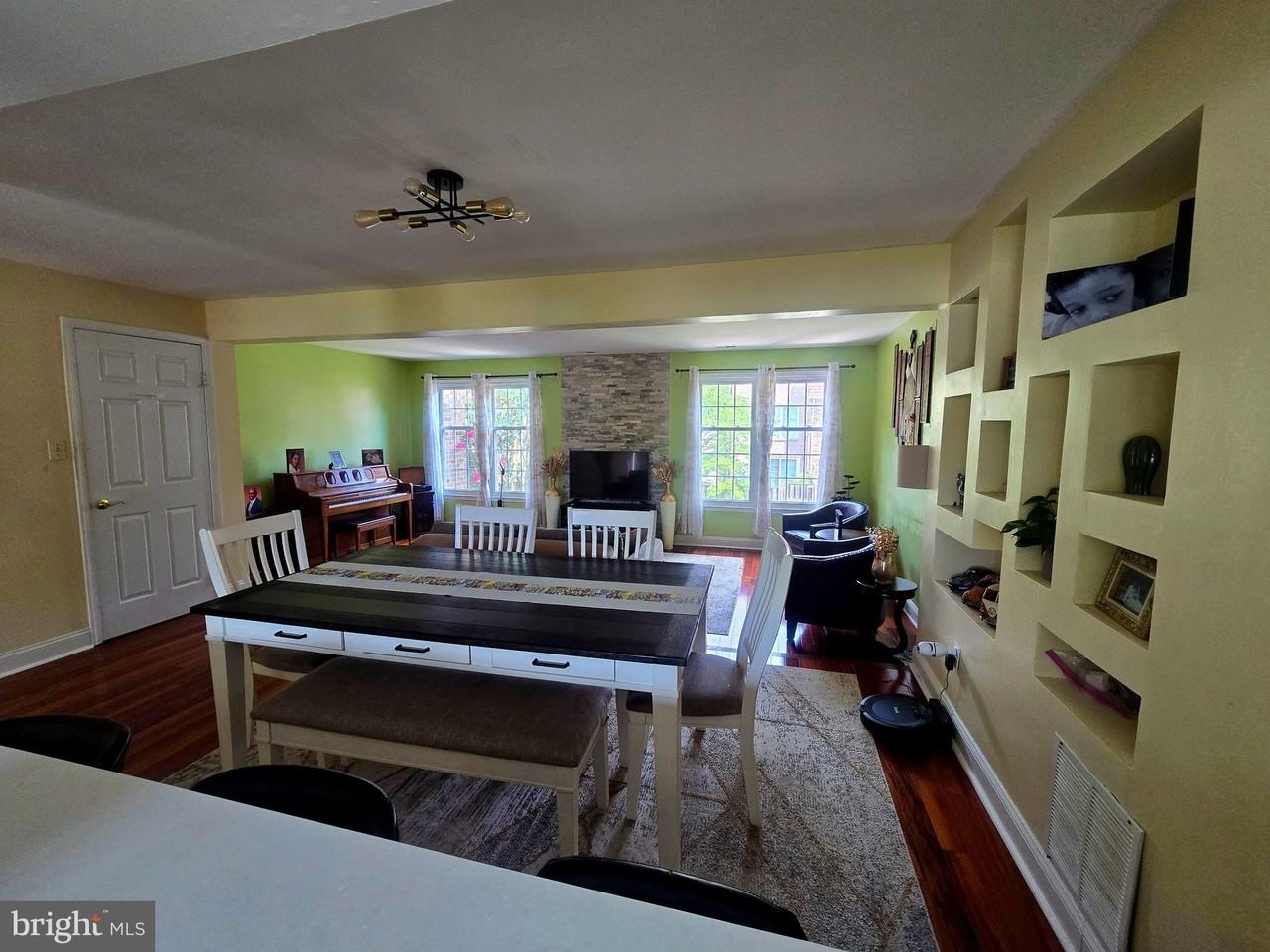 4453 Edan Mae Ct - Photo 6 of 23