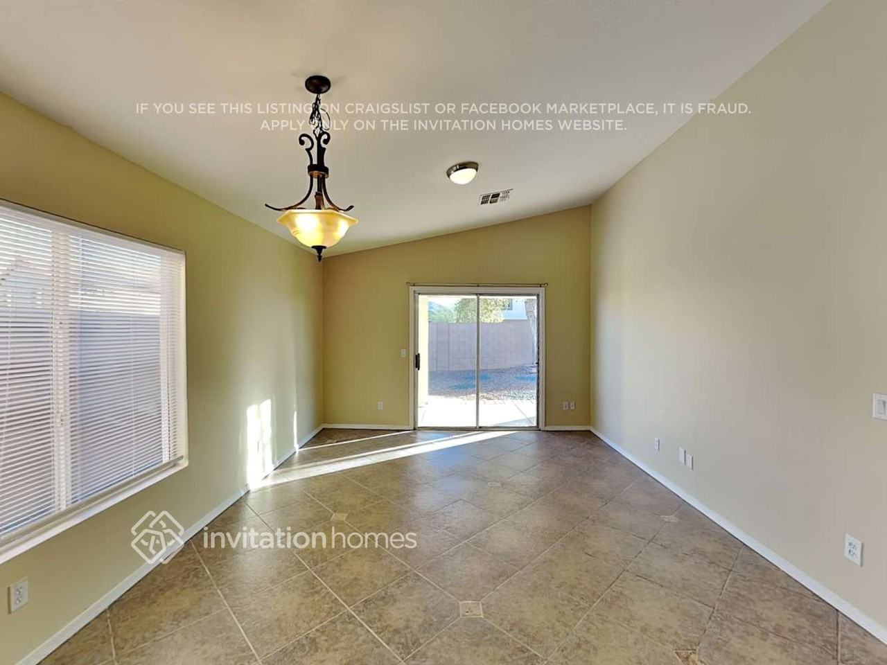 22059 W Solano Dr - Photo 6 of 15