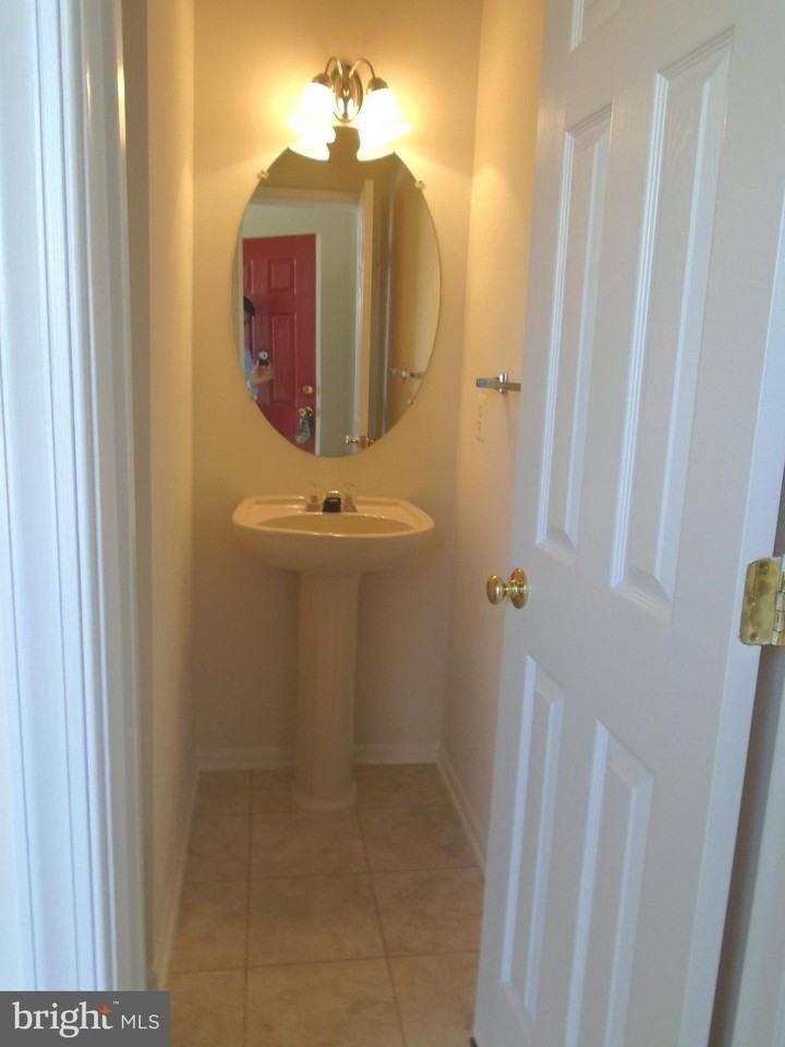 89 Hayes St - Photo 5 of 29